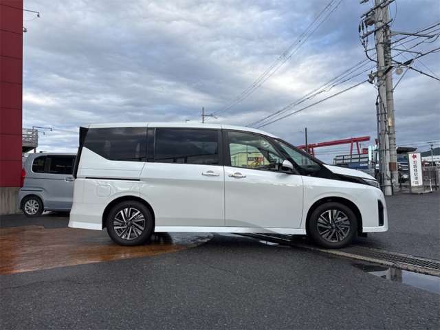 日産 セレナ ２．０ ハイウェイスターＶ R6年 (近畿) 99