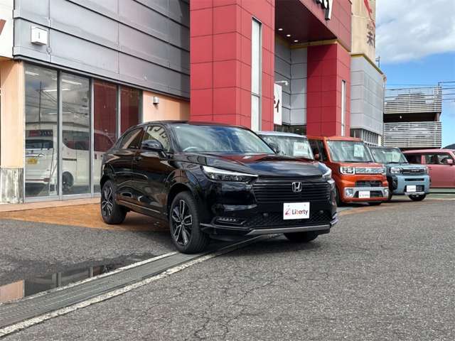 ホンダ ヴェゼル １．５ Ｅ：ＨＥＶ Ｚ R3年 (近畿) 99