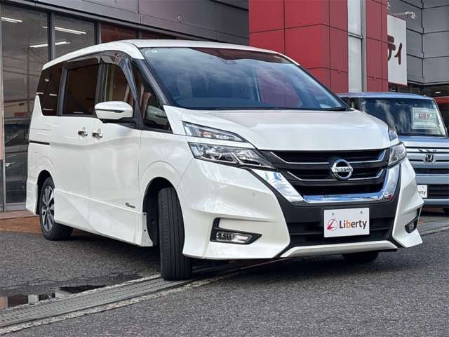 日産 セレナ ２．０ ハイウェイスター Ｖセレクション H30年 (近畿) 99