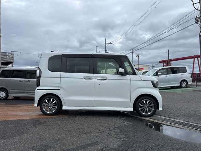 ホンダ Ｎ　ＢＯＸ カスタム ６６０ Ｌ R3年 (近畿) 99
