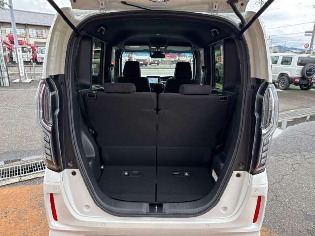ホンダ Ｎ　ＢＯＸ カスタム ６６０ Ｌ R3年 (近畿) 99