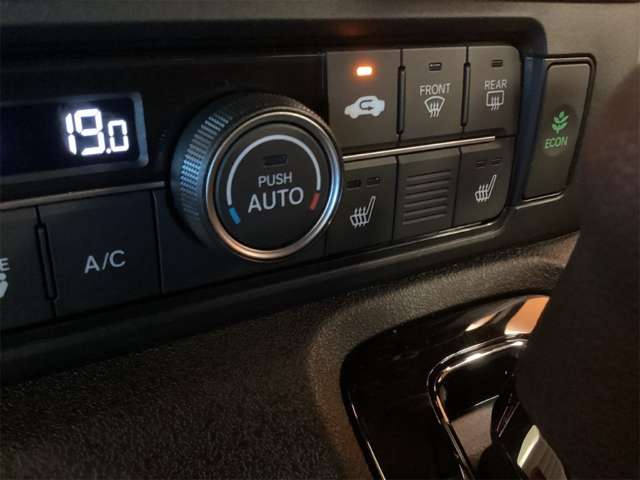 ホンダ Ｎ　ＢＯＸ カスタム ６６０ R8年 (近畿) 99