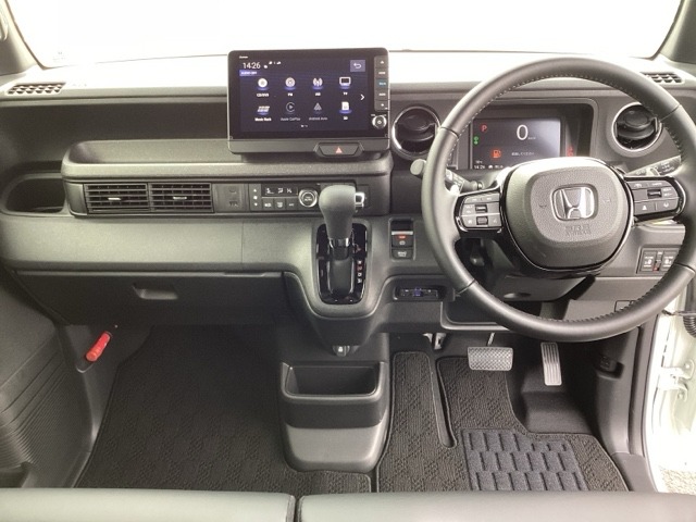 ホンダ Ｎ　ＢＯＸ カスタム ６６０ ターボ R8年 () 99