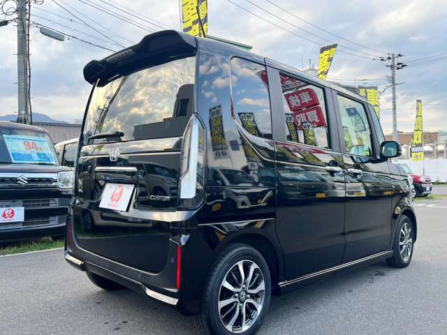 ホンダ Ｎ　ＢＯＸ カスタム ６６０ R7年 (九州・沖縄) 99