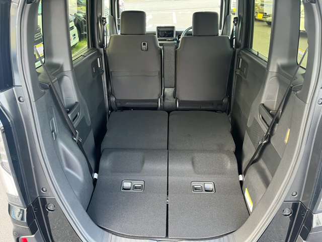 ホンダ Ｎ　ＢＯＸ カスタム ６６０ R7年 (九州・沖縄) 99