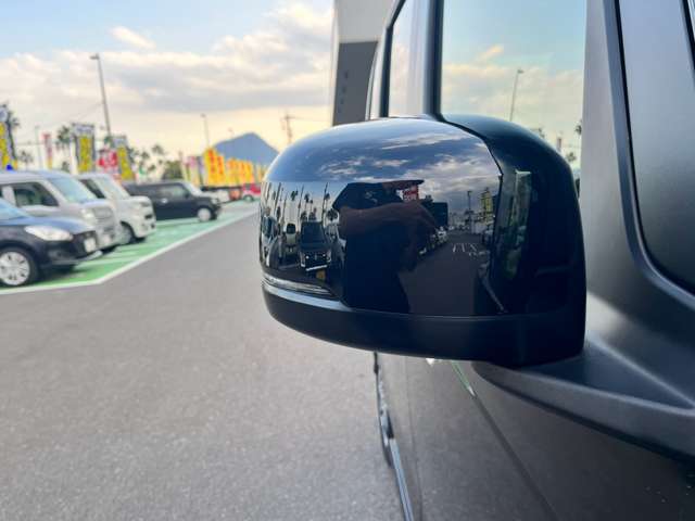 ホンダ Ｎ　ＢＯＸ カスタム ６６０ R7年 (九州・沖縄) 99