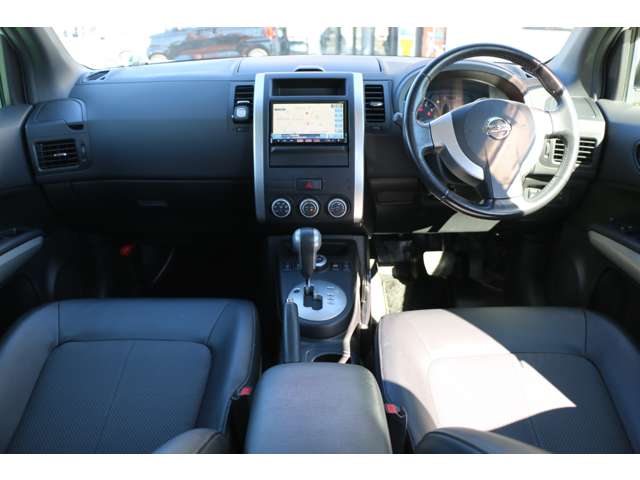 日産 エクストレイル ２．５ ２５Ｘ ４ＷＤ H24年 (関東) 99