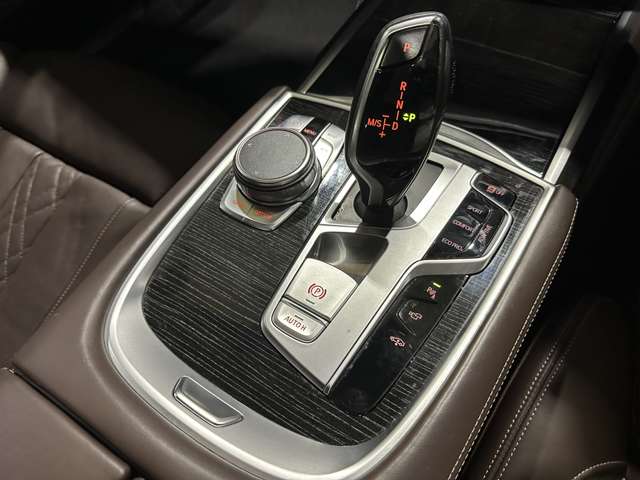 ＢＭＷ ７シリーズ ７４０Ｄ Ｘドライブ Ｍスポーツ ディーゼルターボ ４ＷＤ R1年 (関東) 99