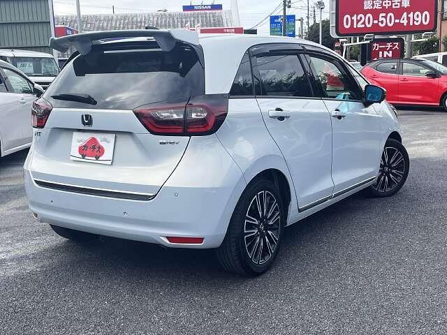 ホンダ フィット　ハイブリッド １．５ Ｅ：ＨＥＶ リュクス R3年 (関東) 99