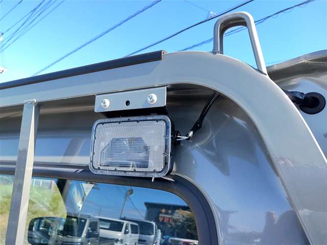 スズキ キャリイトラック ６６０ ＫＣ農繁 ３方開 ４ＷＤ R8年 (関東) 99