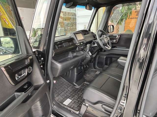 ホンダ Ｎ　ＢＯＸ カスタム ６６０ Ｇ Ｌ ホンダセンシング R2年 (九州・沖縄) 99