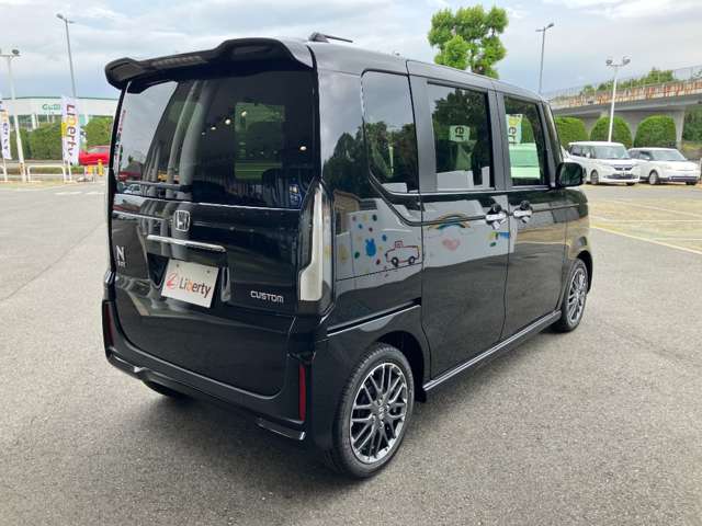 ホンダ Ｎ　ＢＯＸ カスタム ６６０ ターボ R8年 (九州・沖縄) 99