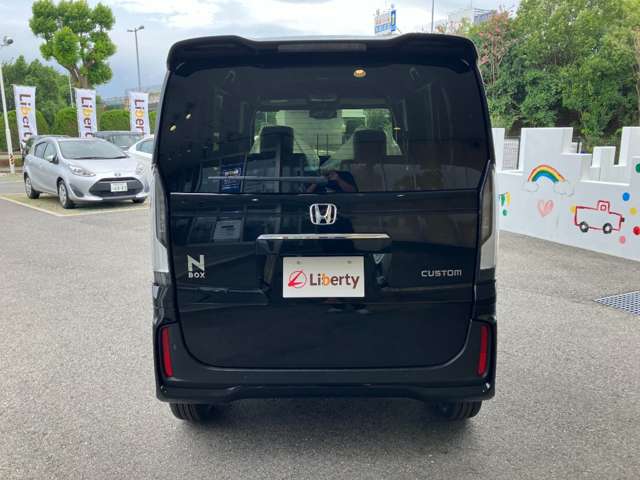 ホンダ Ｎ　ＢＯＸ カスタム ６６０ ターボ R8年 (九州・沖縄) 99