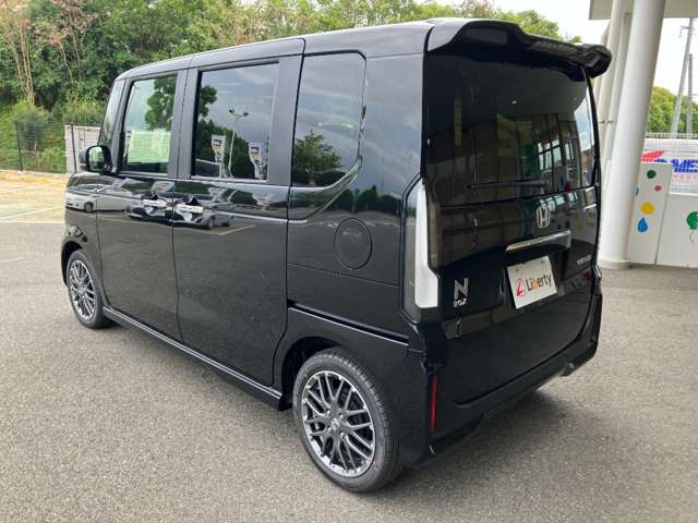 ホンダ Ｎ　ＢＯＸ カスタム ６６０ ターボ R8年 (九州・沖縄) 99