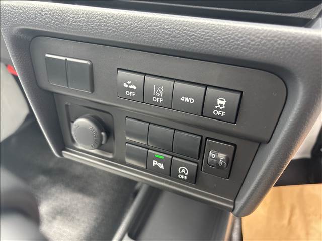 三菱 ミニキャブトラック ミノリ ４ＡＴ ４ＷＤ R8年 () 99
