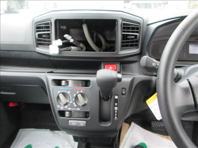 ダイハツ ミラ　イース ６６０ Ｌ ＳＡＩＩＩ R8年 (東北) 99