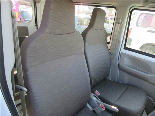 三菱 ミニキャブバン Ｅ ４ＷＤ ５Ｆ R8年 (東北) 99