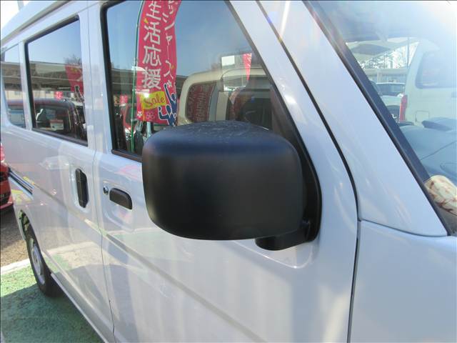 三菱 ミニキャブバン Ｅ ４ＷＤ ５Ｆ R8年 (東北) 99