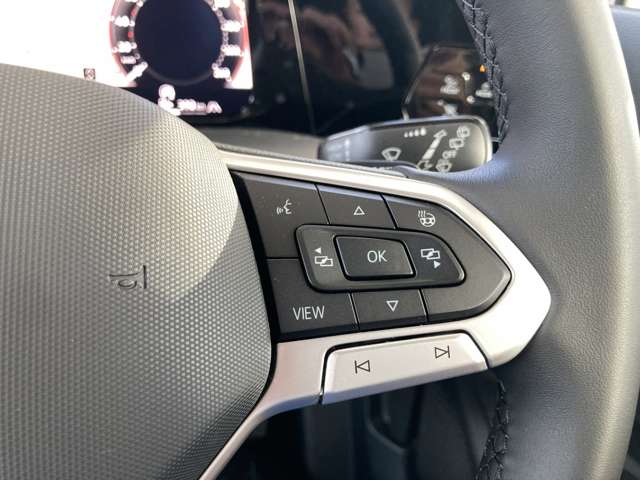 フォルクスワーゲン ゴルフ ＴＤＩ スタイル ディーゼルターボ R8年 (東北) 99