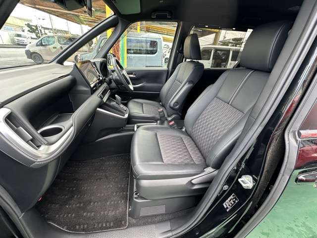 トヨタ ノア １．８ ハイブリッド Ｓ－Ｚ R7年 () 99