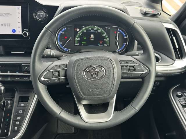 トヨタ ヴォクシー １．８ ハイブリッド Ｓ－Ｚ Ｅ－ＦＯＵＲ ４ＷＤ R7年 () 99