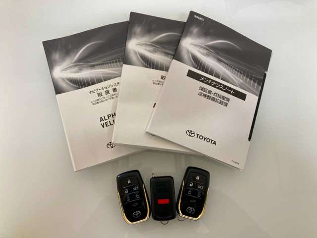 トヨタ アルファード　ハイブリッド ハイブリッド ２．５ Ｓ タイプゴールドＩＩ Ｅ－ＦＯＵＲ ４ＷＤ R3年 () 99