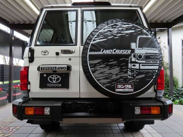 トヨタ ランドクルーザー７０ ２．８ ＡＸ ディーゼルターボ ４ＷＤ R6年 (関東) 99