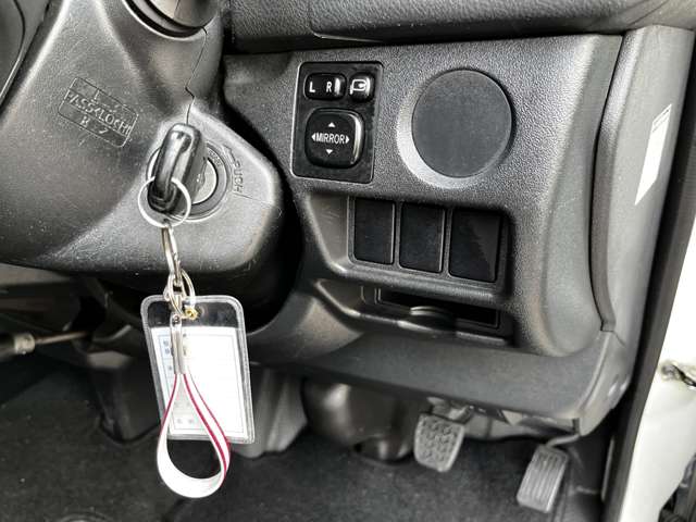 トヨタ ハイエースバン ２．０ ＤＸ ロング ＧＬパッケージ H28年 (関東) 99