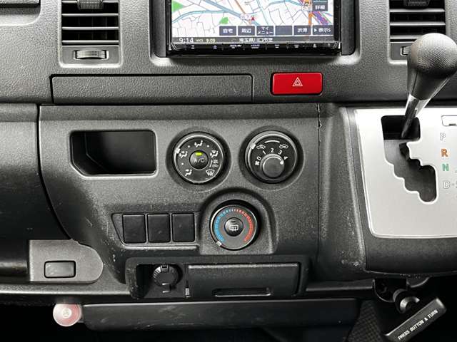 トヨタ ハイエースバン ２．０ ＤＸ ロング ＧＬパッケージ H28年 (関東) 99