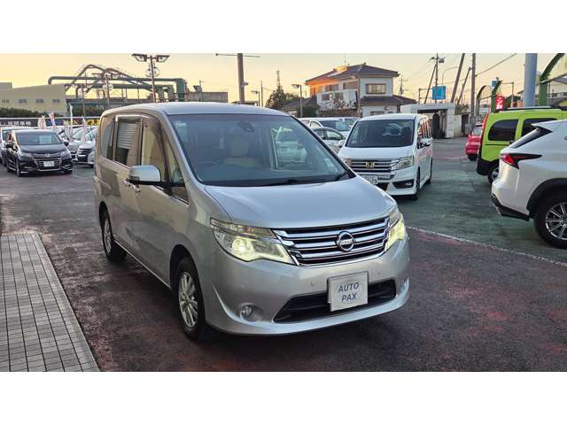 日産 セレナ ２．０ ２０Ｇ アドバンストセーフティ パッケージ ４ＷＤ H26年 (関東) 99