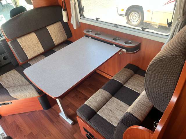 トヨタ カムロード ナッツＲＶ H29年 (関東) 99