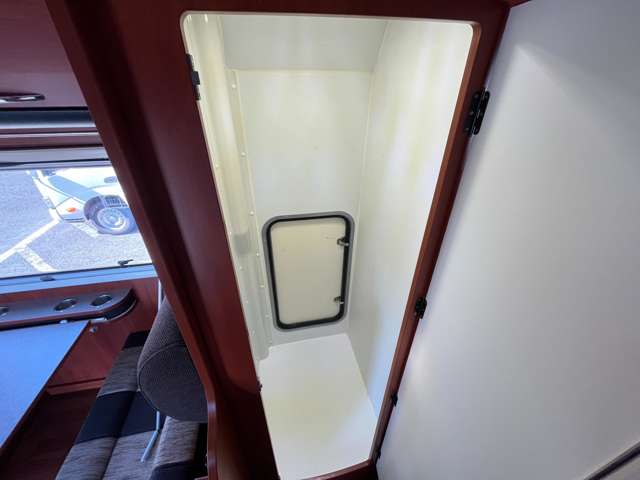 トヨタ カムロード ナッツＲＶ H29年 (関東) 99