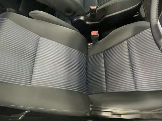 トヨタ ヴォクシー ２．０ ＺＳ 煌 H27年 (近畿) 99