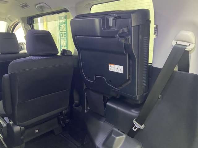 トヨタ ヴォクシー ２．０ ＺＳ 煌 H27年 (近畿) 99