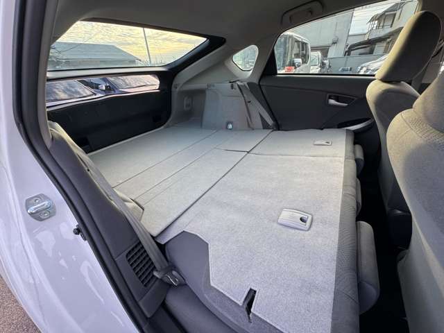 トヨタ プリウス １．８ Ｌ H22年 (近畿) 99