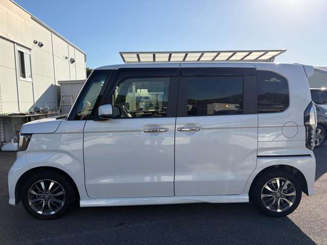 ホンダ Ｎ　ＢＯＸ カスタム ６６０ Ｌ R3年 (近畿) 99