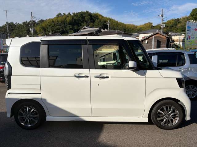 ホンダ Ｎ　ＢＯＸ カスタム ６６０ Ｌ R3年 (近畿) 99