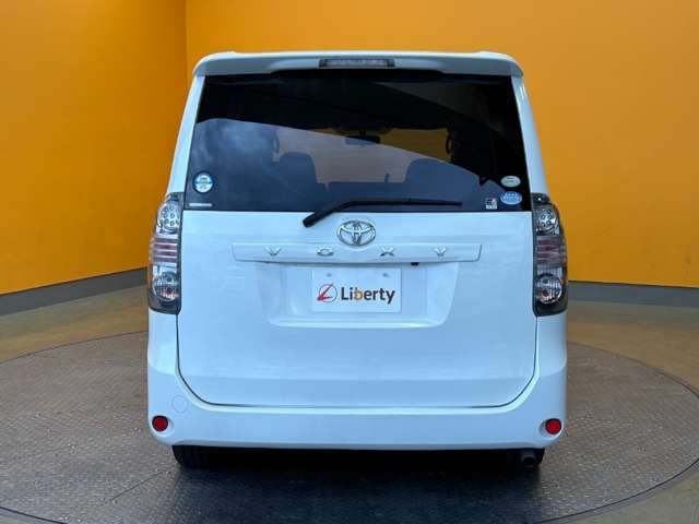 トヨタ ヴォクシー ２．０ Ｘ Ｌエディション H22年 (近畿) 99