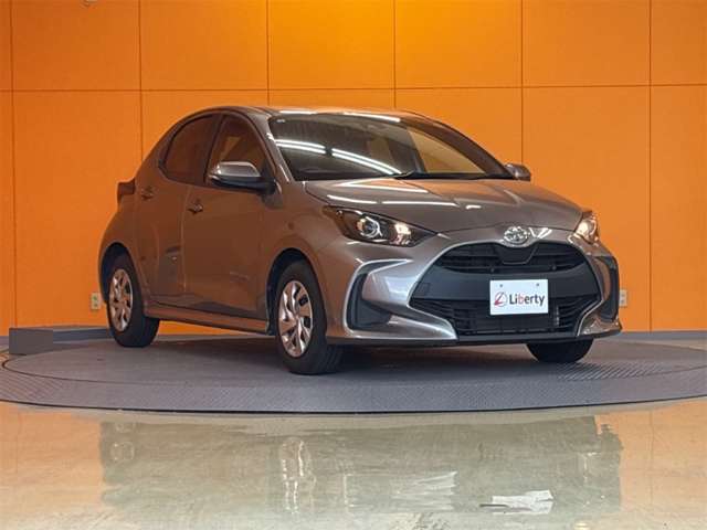 トヨタ ヤリス １．０ Ｘ R4年 () 99