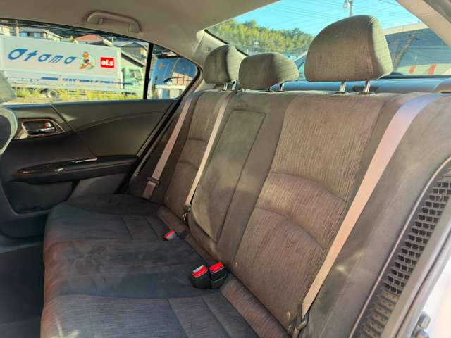 ホンダ アコード　ハイブリッド ２．０ ＥＸ H26年 (中国) 99