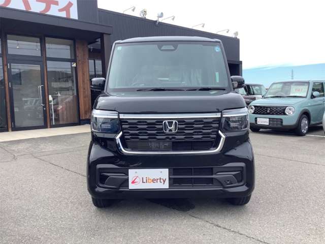 ホンダ Ｎ　ＢＯＸ カスタム ６６０ ターボ R8年 (四国) 99