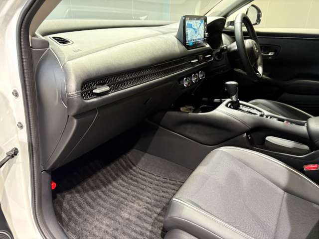 ホンダ ＺＲ−Ｖ １．５ Ｘ R6年 (近畿) 99