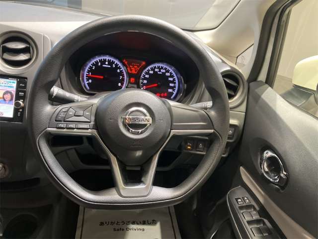 日産 ノート １．２ Ｘ R1年 (近畿) 99
