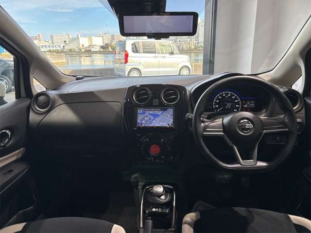 日産 ノート １．２ Ｅ－ＰＯＷＥＲ Ｘ R1年 (近畿) 99