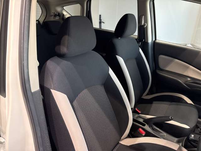 日産 ノート １．２ Ｅ－ＰＯＷＥＲ Ｘ R1年 (近畿) 99