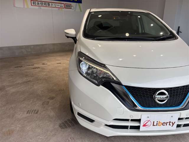 日産 ノート １．２ Ｅ－ＰＯＷＥＲ Ｘ R1年 (近畿) 99