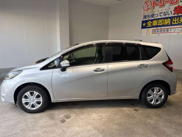 日産 ノート １．２ Ｘ H30年 (近畿) 99