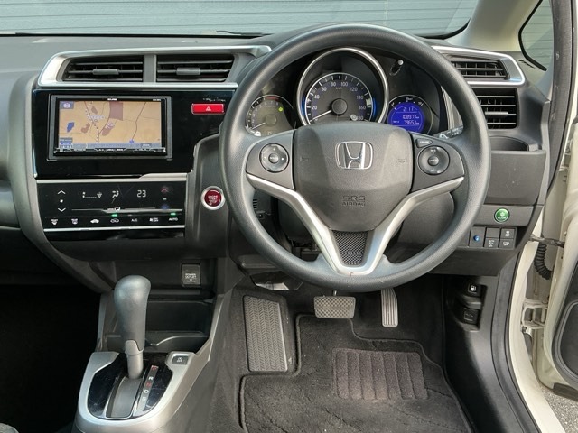 ホンダ フィット １．３ １３Ｇ Ｓパッケージ H27年 () 99