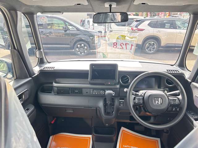 ホンダ Ｎ　ＢＯＸ カスタム ６６０ R8年 () 99