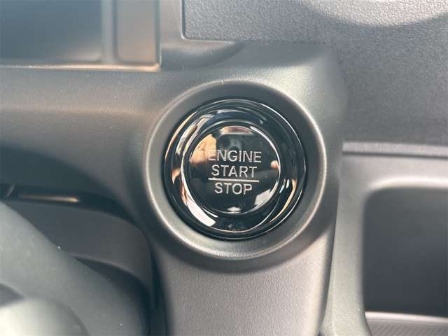 ホンダ Ｎ　ＢＯＸ カスタム ６６０ R8年 () 99